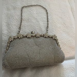 Vintage Fawziya white crystal cocktail bag. Absolutely gorgeous